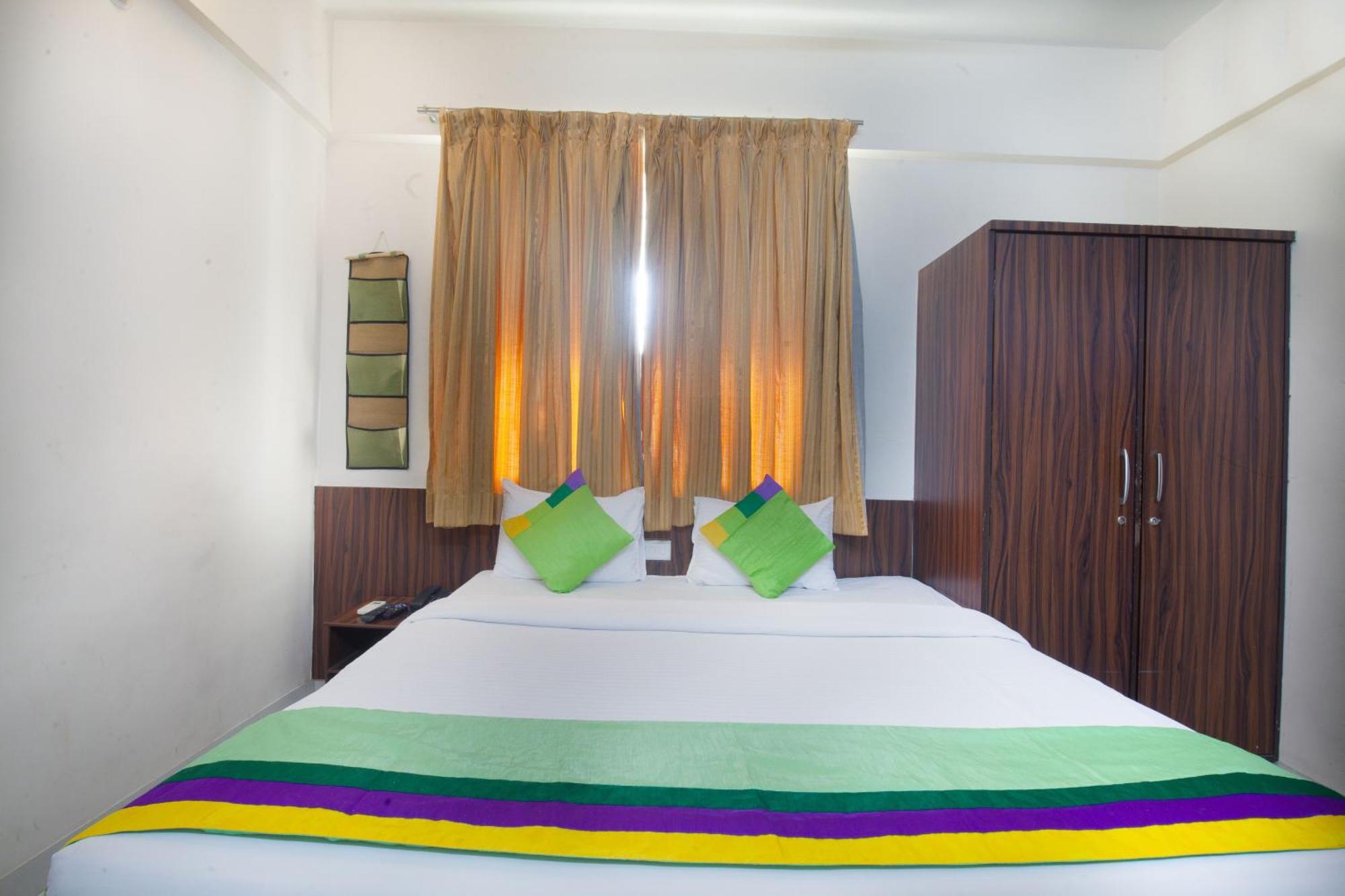 Treebo Park View Hadapsar Hotel Pune Luaran gambar