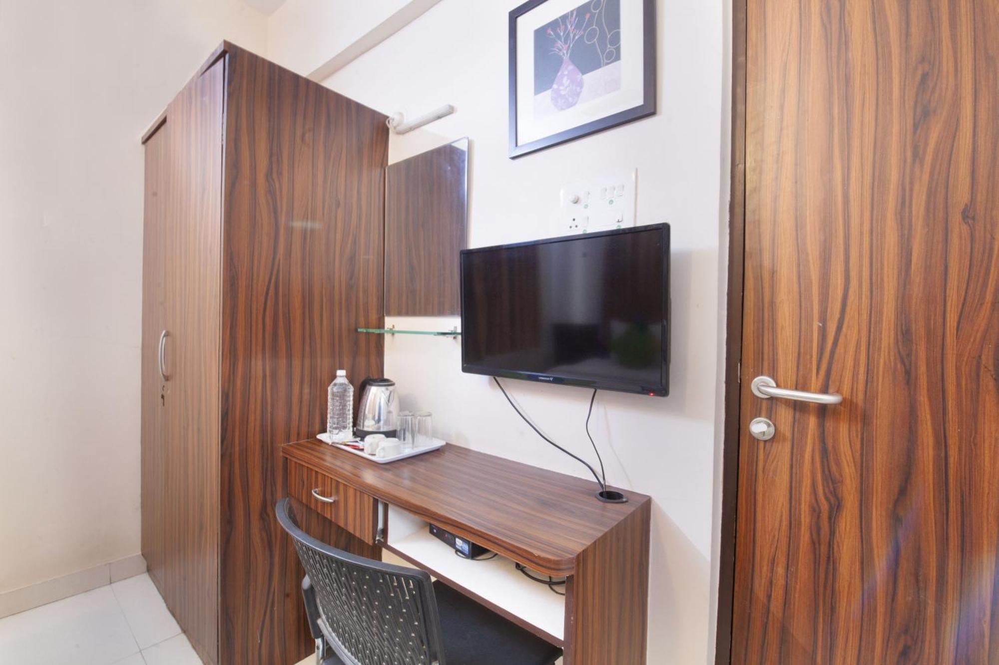 Treebo Park View Hadapsar Hotel Pune Luaran gambar