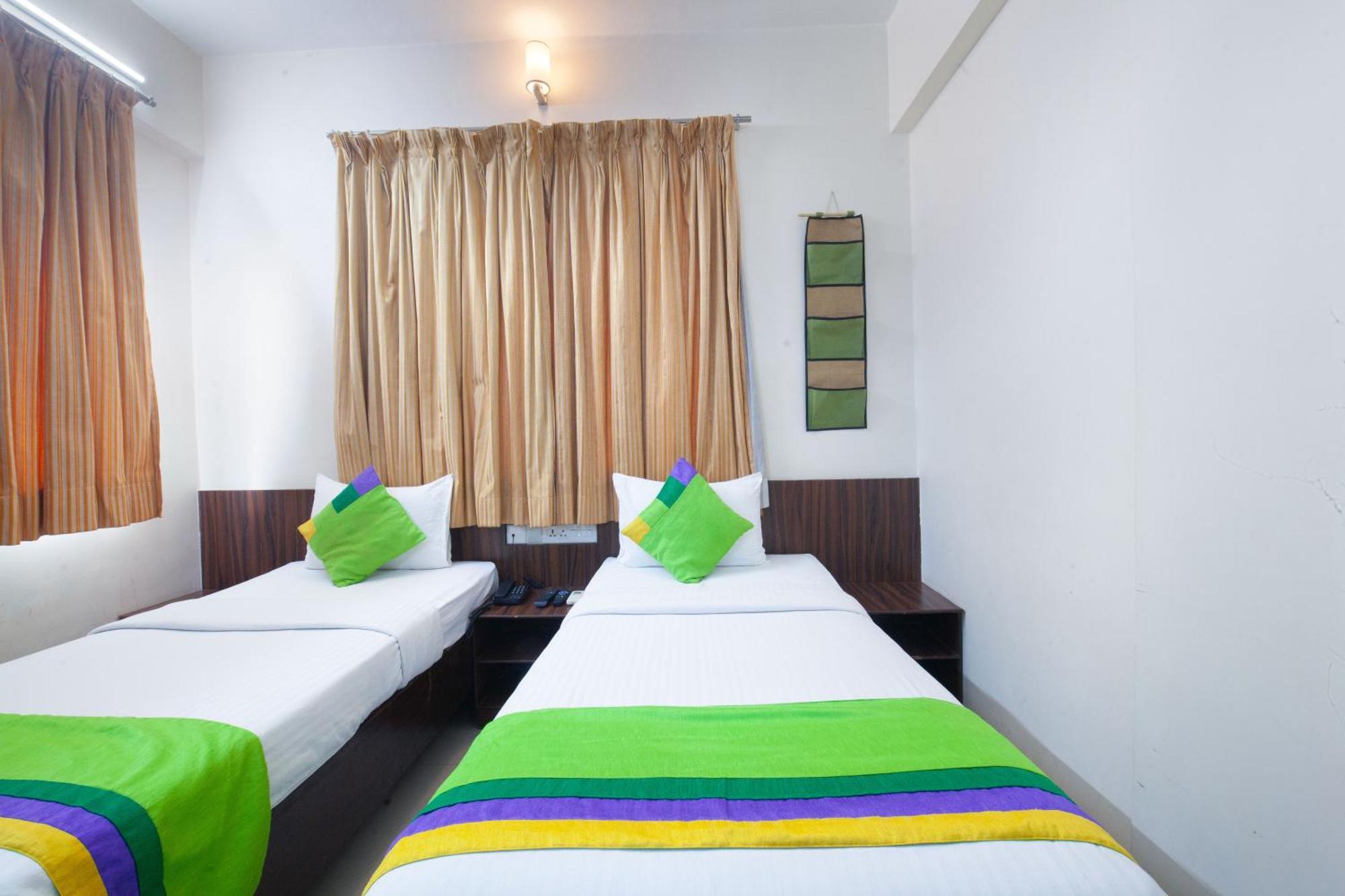 Treebo Park View Hadapsar Hotel Pune Luaran gambar