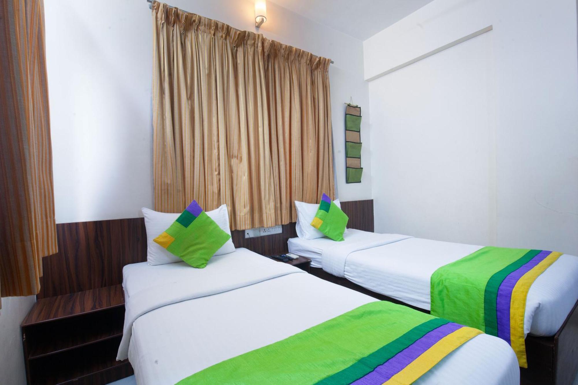 Treebo Park View Hadapsar Hotel Pune Luaran gambar