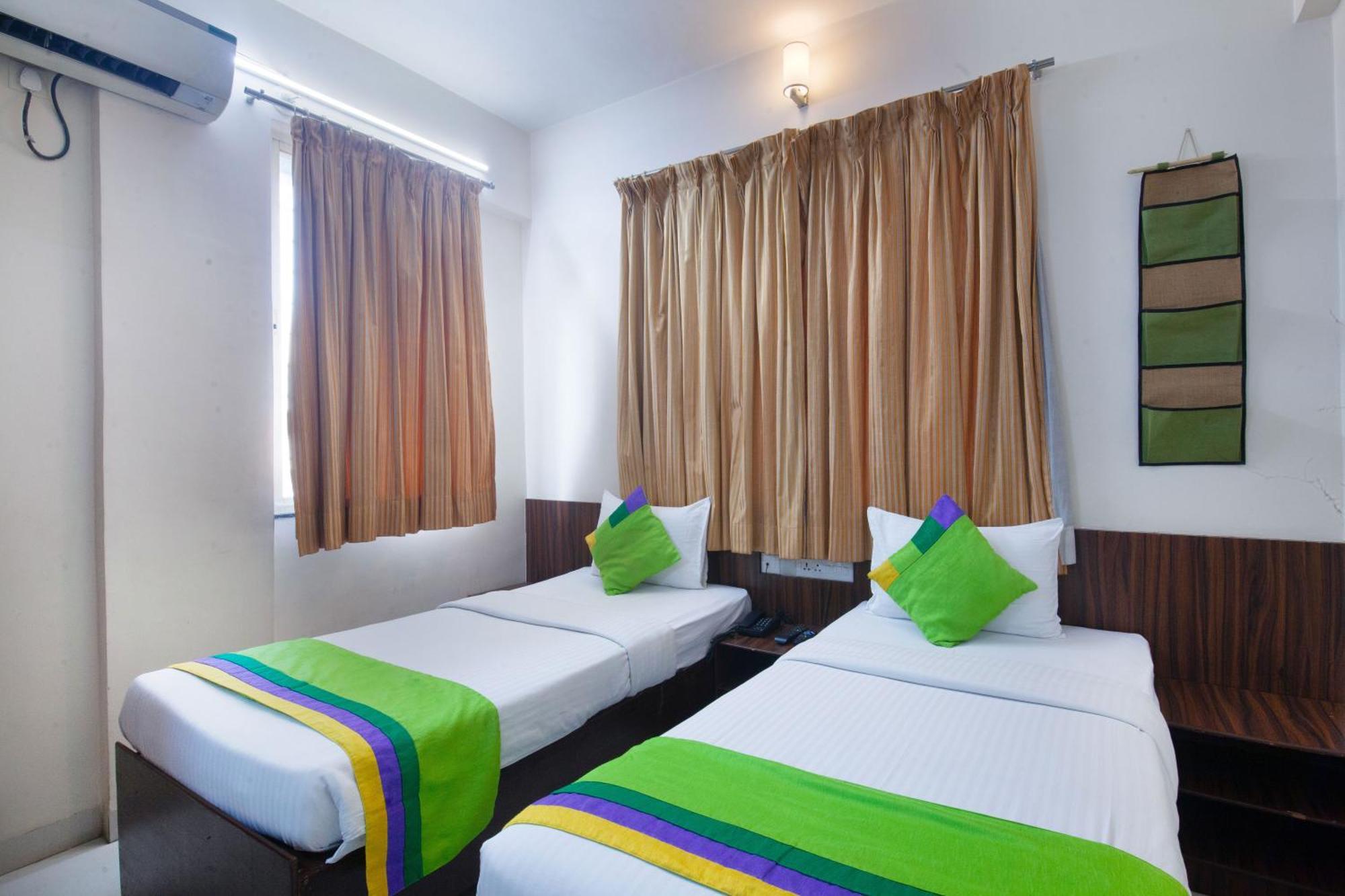 Treebo Park View Hadapsar Hotel Pune Luaran gambar